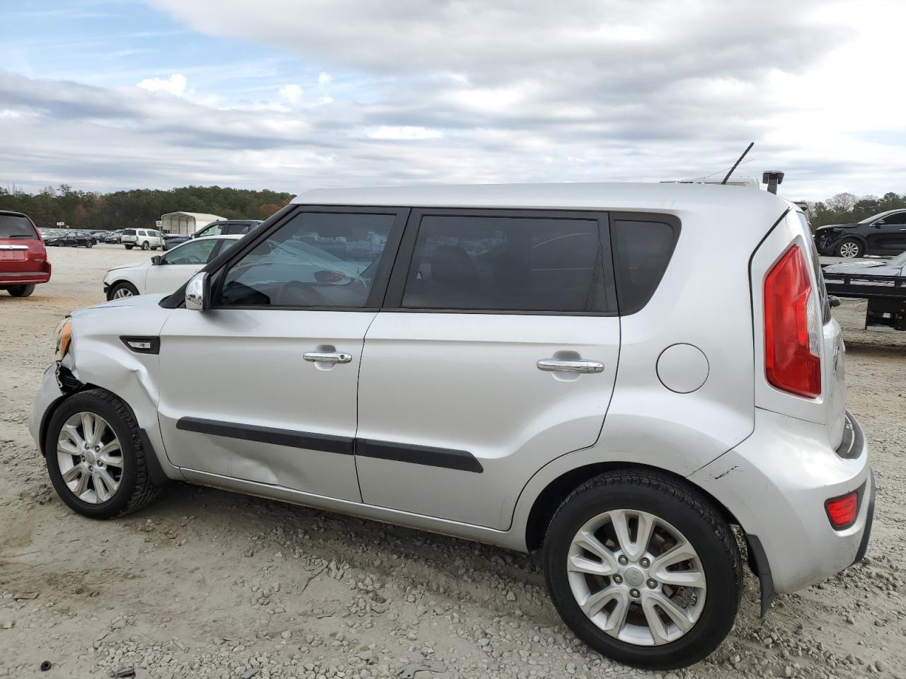 2013 KIA SOUL - Image 2