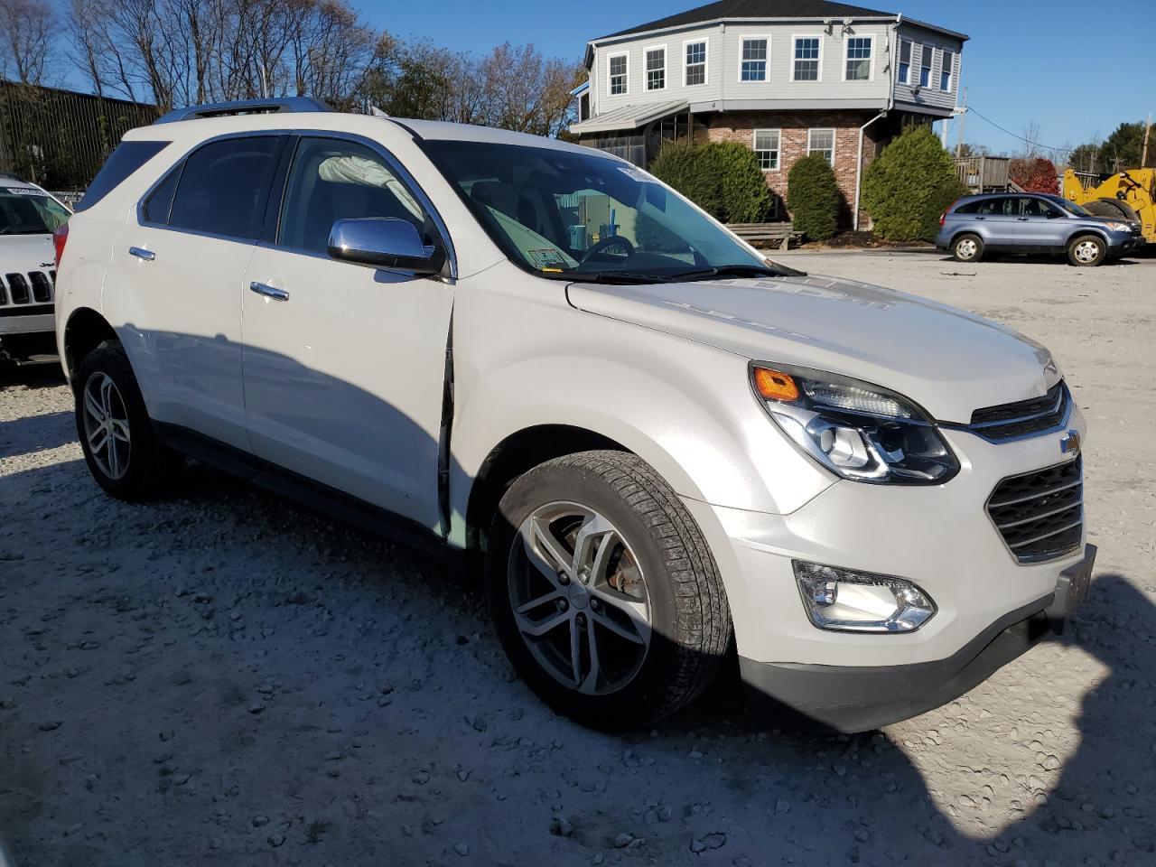 2016 CHEVROLET EQUINOX LT - Image 4