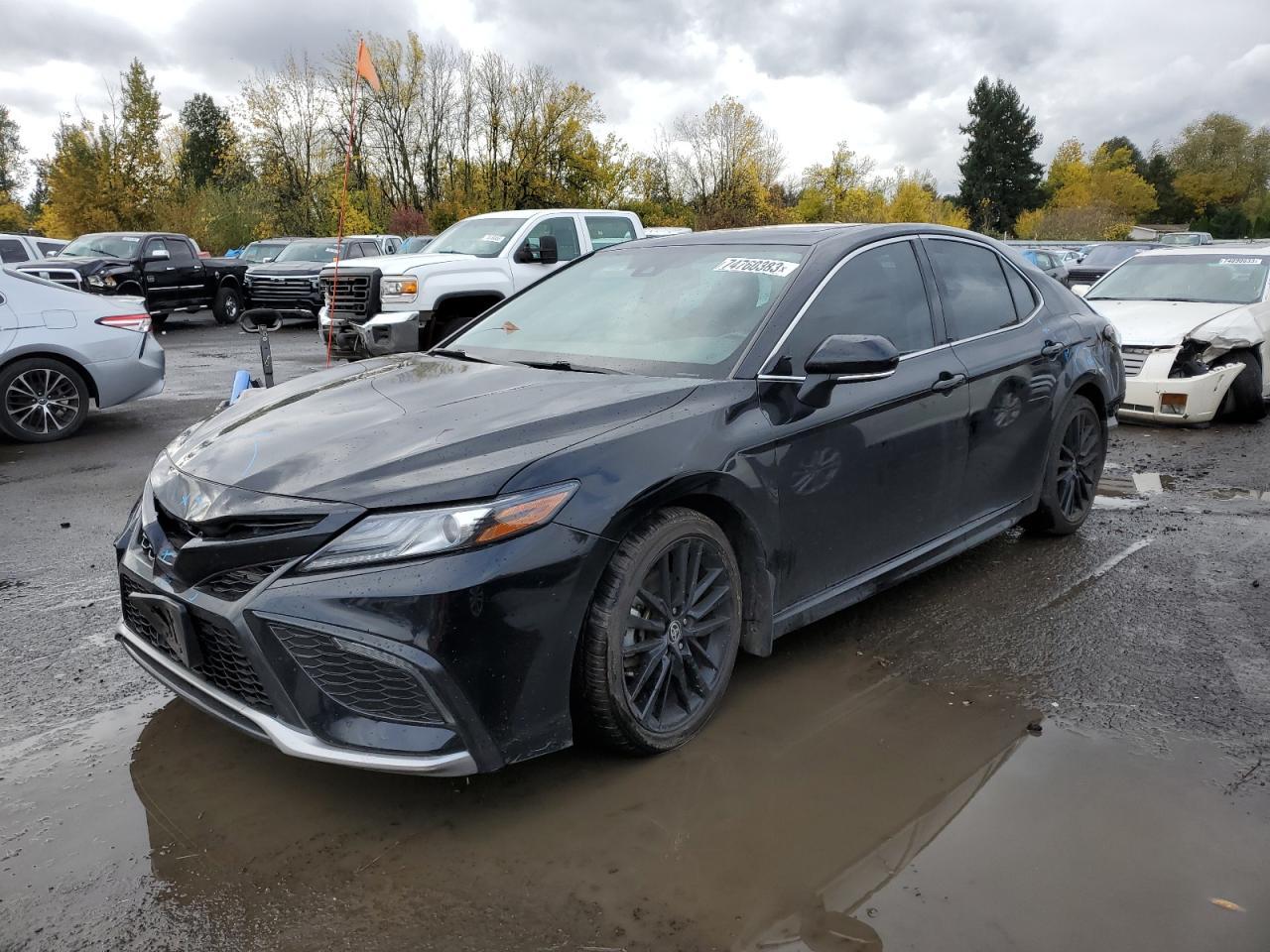 2022 TOYOTA CAMRY XSE car image