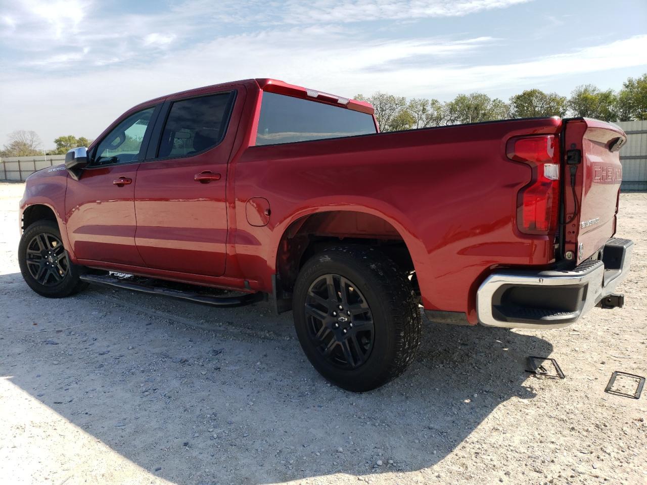 2021 CHEVROLET SILVERADO - Фото 2