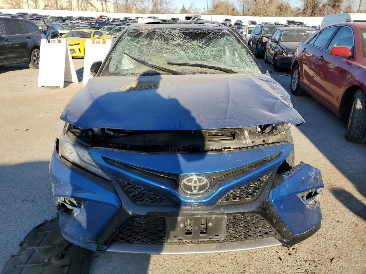2018 TOYOTA CAMRY XSE - Image 5