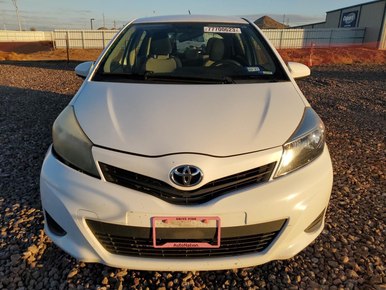2013 TOYOTA YARIS - Фото 5