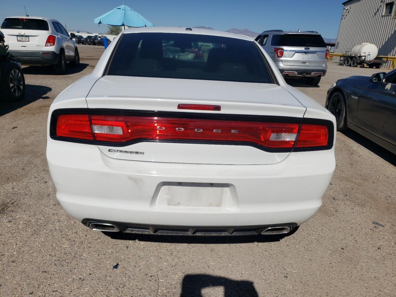 2014 DODGE CHARGER SE - Фото 6