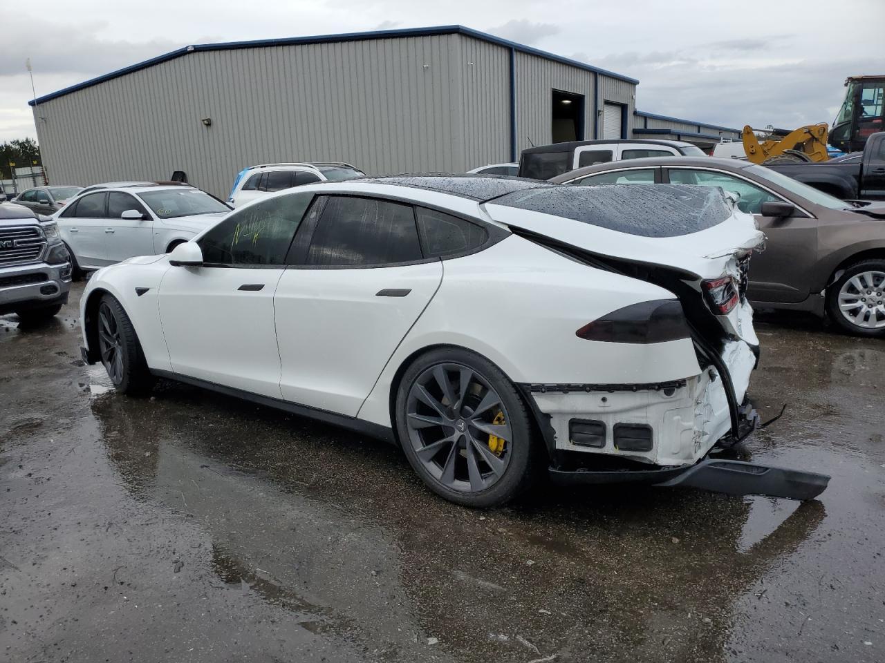 2015 TESLA MODEL S P8 - Image 2