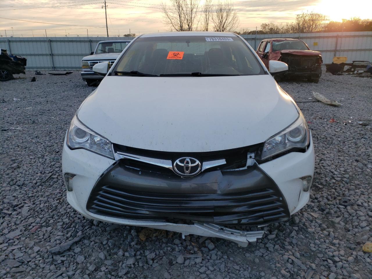 2017 TOYOTA CAMRY LE - Фото 5