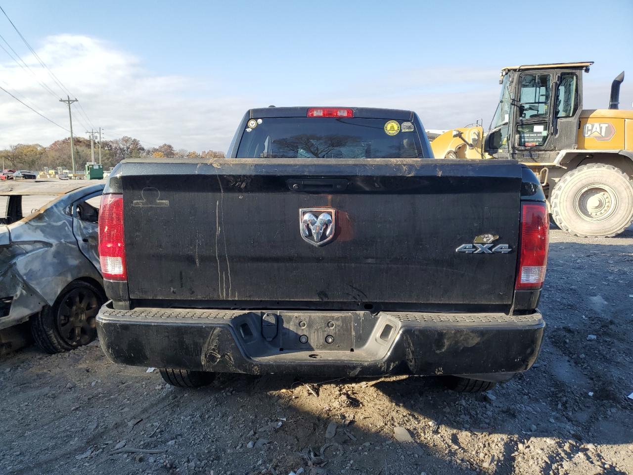 2018 RAM 1500 ST - Image 6