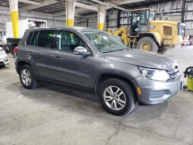 2012 Volkswagen Tiguan S - Image 4