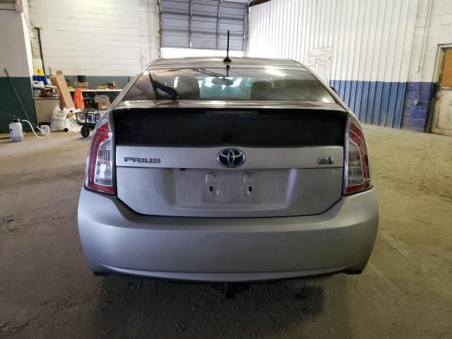 2013 Toyota Prius - Image 6