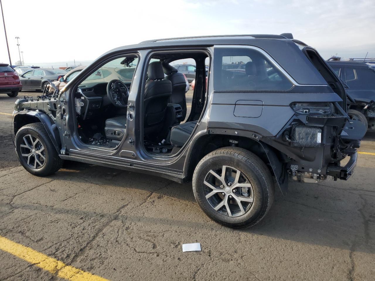 2024 JEEP GRAND CHER - Фото 2