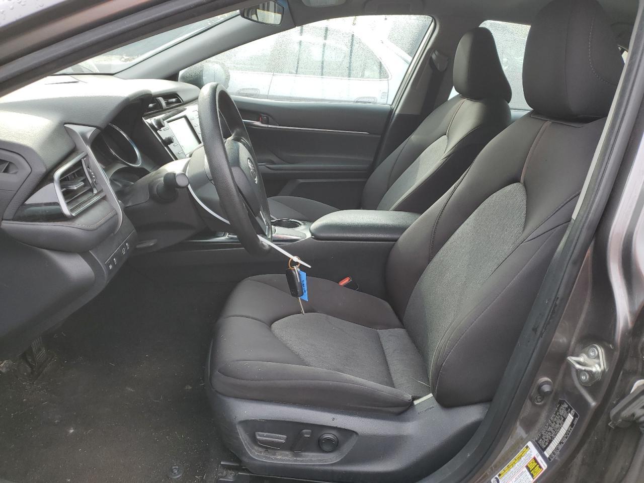 2019 TOYOTA CAMRY L - Фото 7