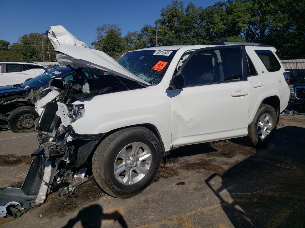 2022 TOYOTA 4RUNNER SR