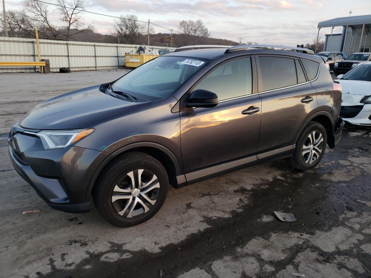 2017 TOYOTA RAV4 LE