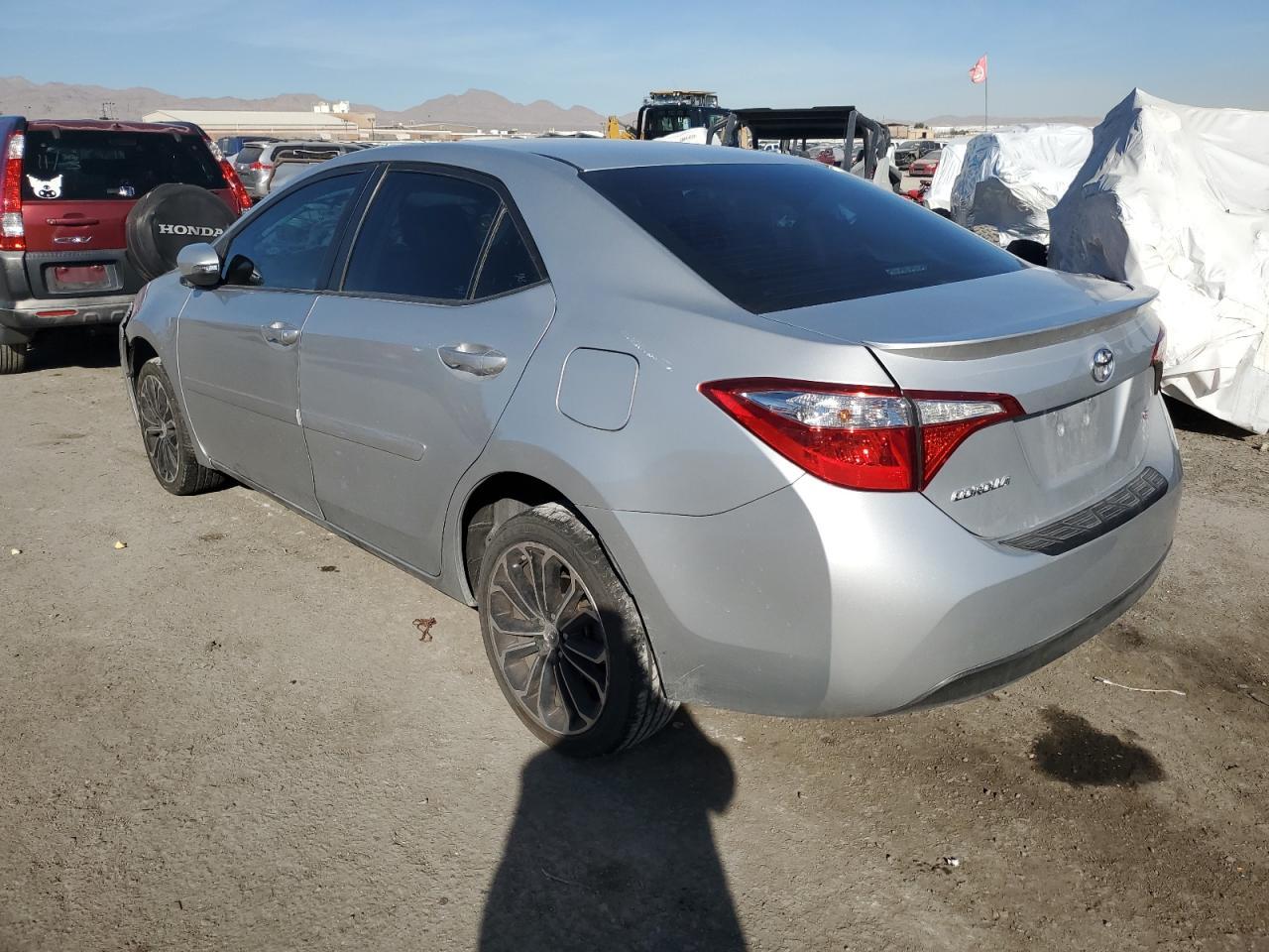 2015 TOYOTA COROLLA L - Фото 2