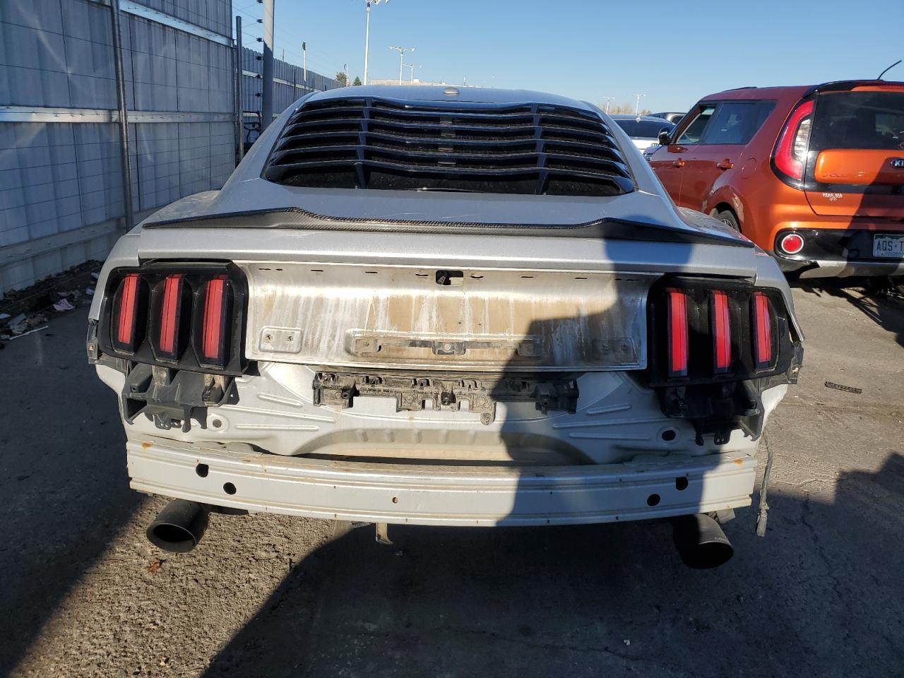 2016 FORD MUSTANG GT - Image 6