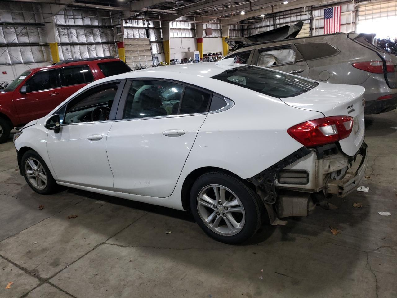 2016 CHEVROLET CRUZE LT - Image 2