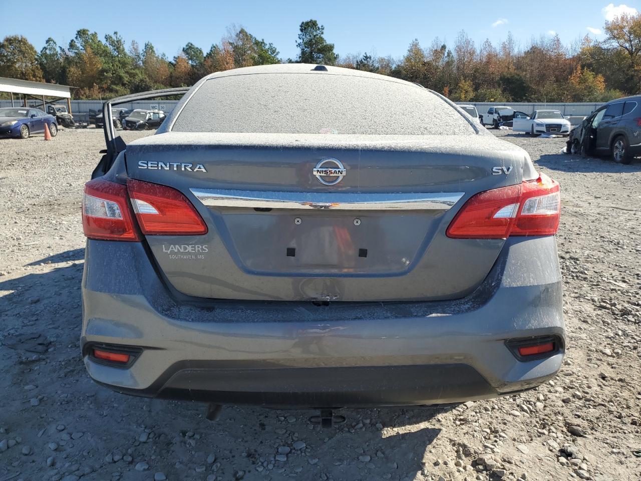 2018 NISSAN SENTRA S - Фото 6