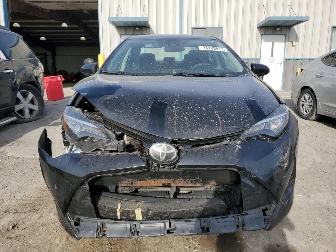 2018 TOYOTA COROLLA L - Image 5