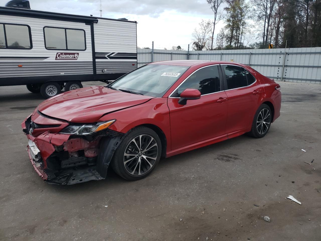 2020 TOYOTA CAMRY SE car image