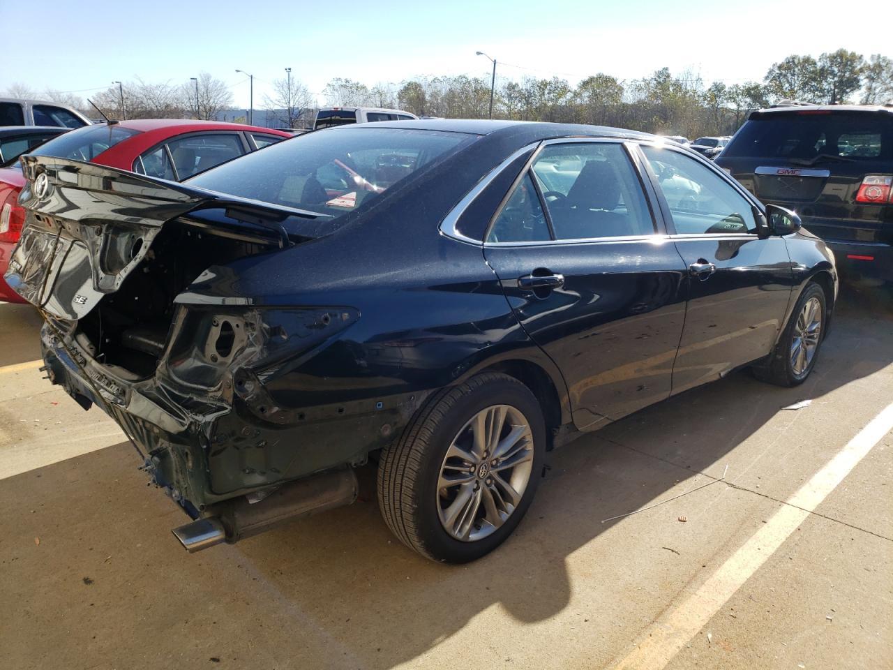 2016 TOYOTA CAMRY LE - Image 3