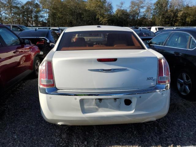 2014 Chrysler 300C - Image 6