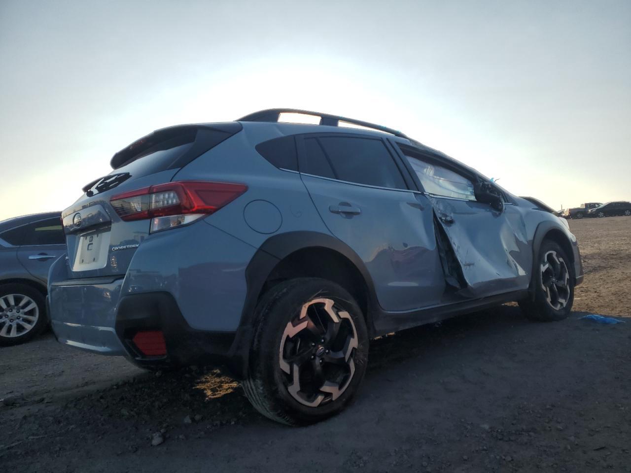 2021 SUBARU CROSSTREK - Фото 3
