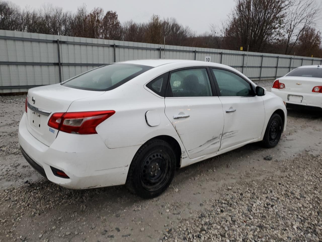 2018 NISSAN SENTRA S - Фото 3