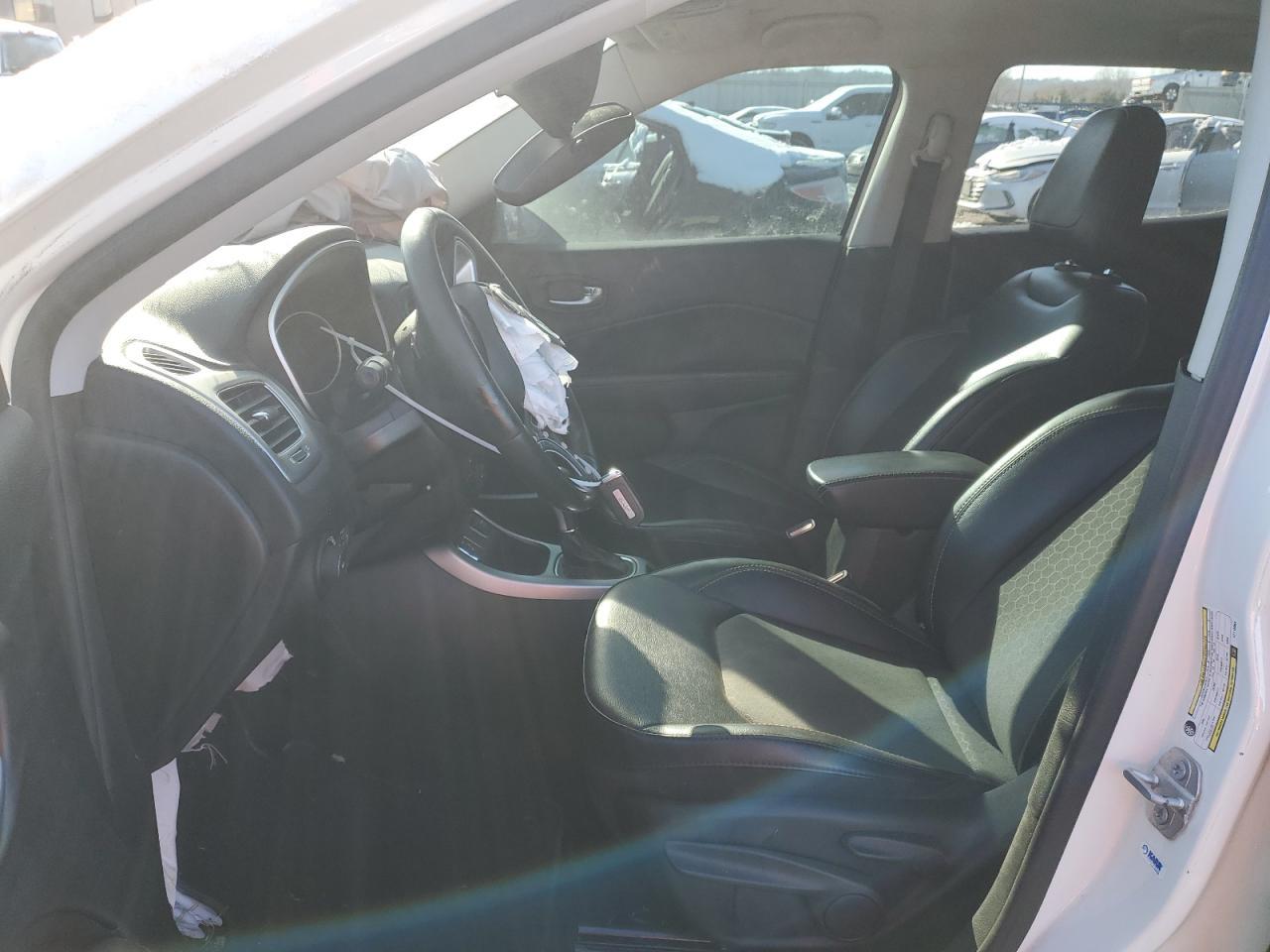 2019 JEEP COMPASS LA - Фото 7