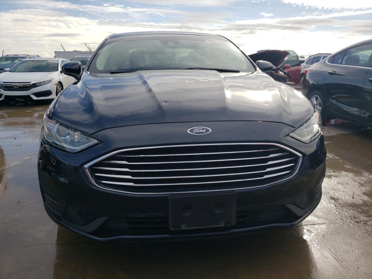 2020 FORD FUSION SE - Image 5