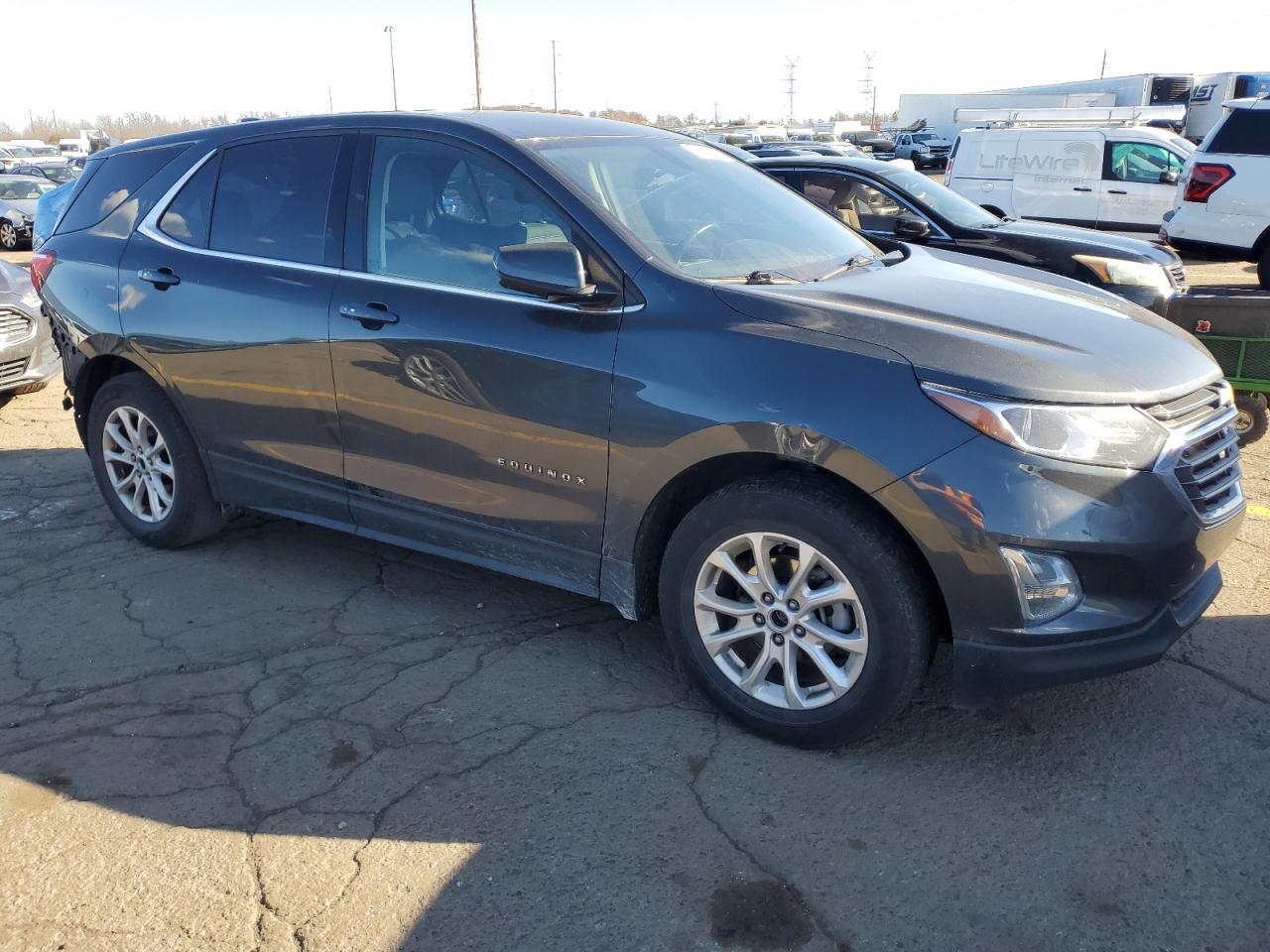 2019 CHEVROLET EQUINOX LT - Фото 4