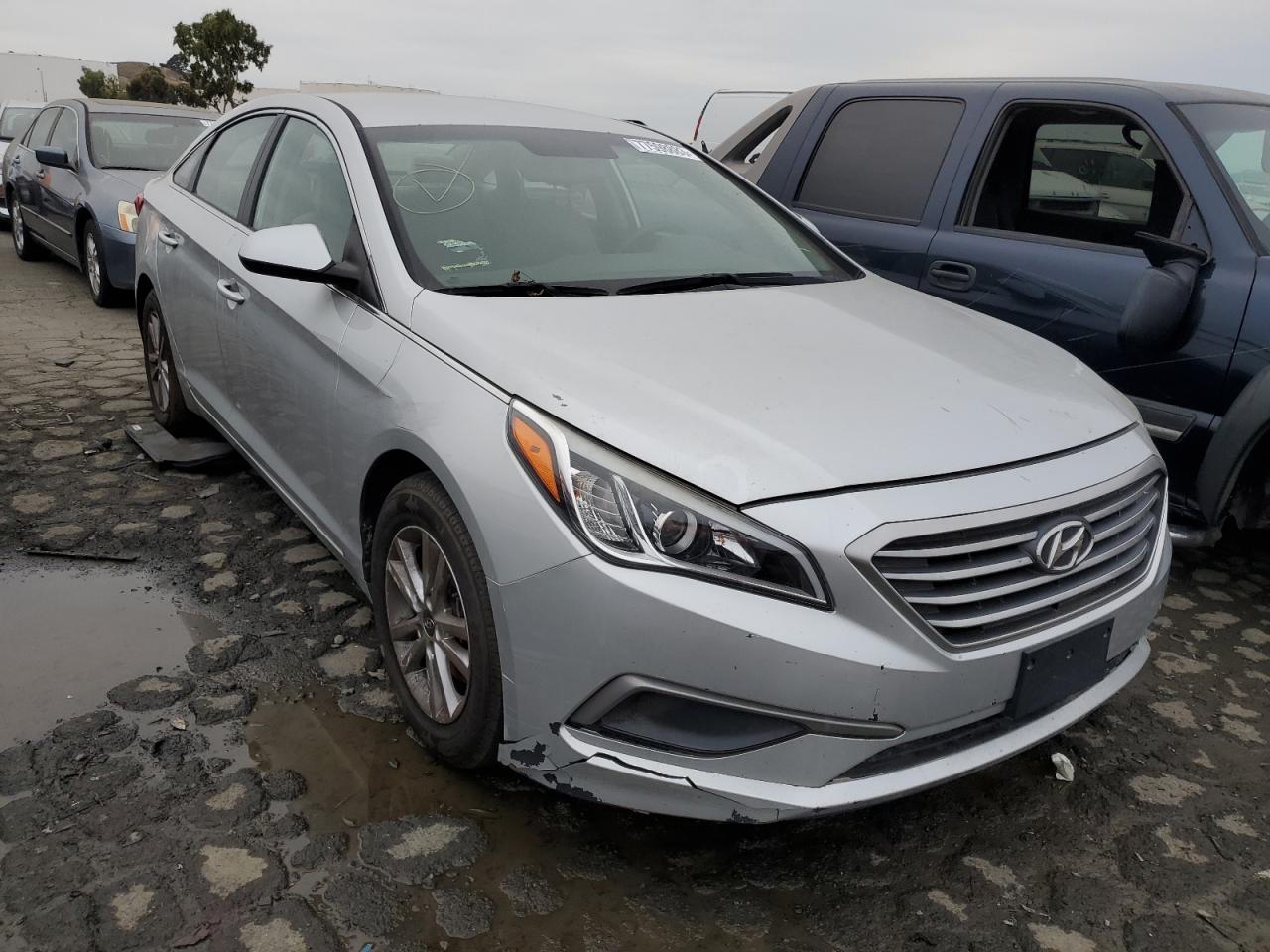 2017 HYUNDAI SONATA SE - Фото 4