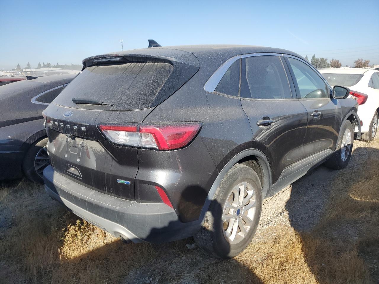 2020 FORD ESCAPE SE - Фото 3