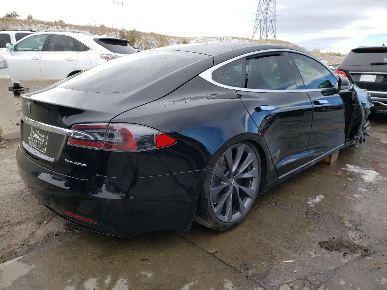 2020 TESLA MODEL S - Фото 3