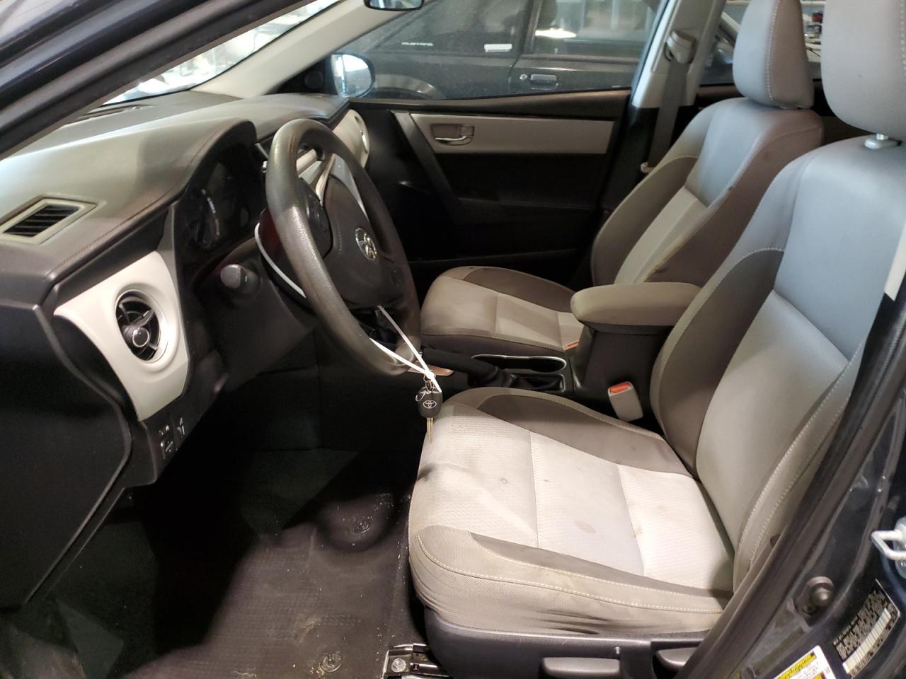 2019 TOYOTA COROLLA L - Фото 7