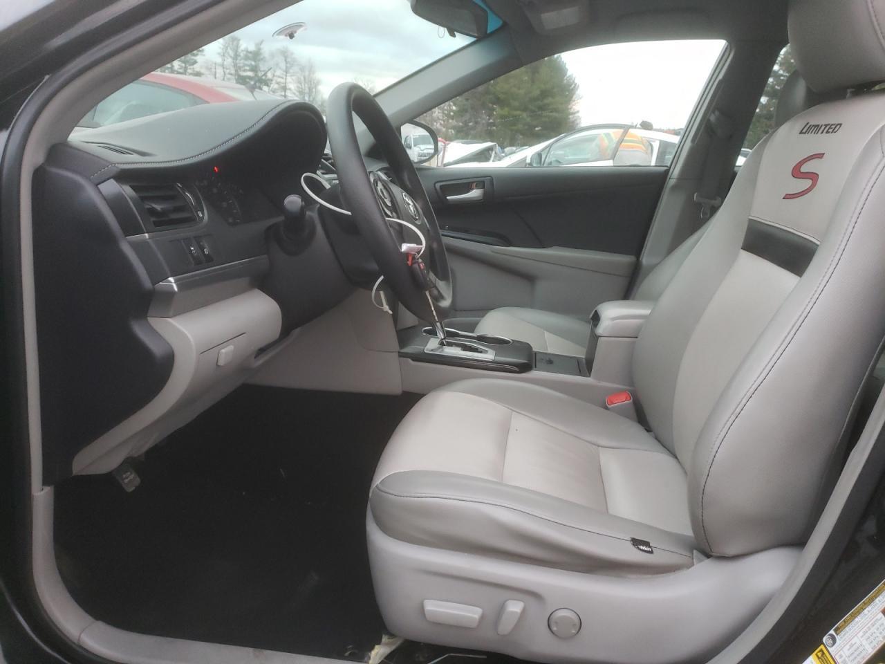 2014 TOYOTA CAMRY L - Фото 7