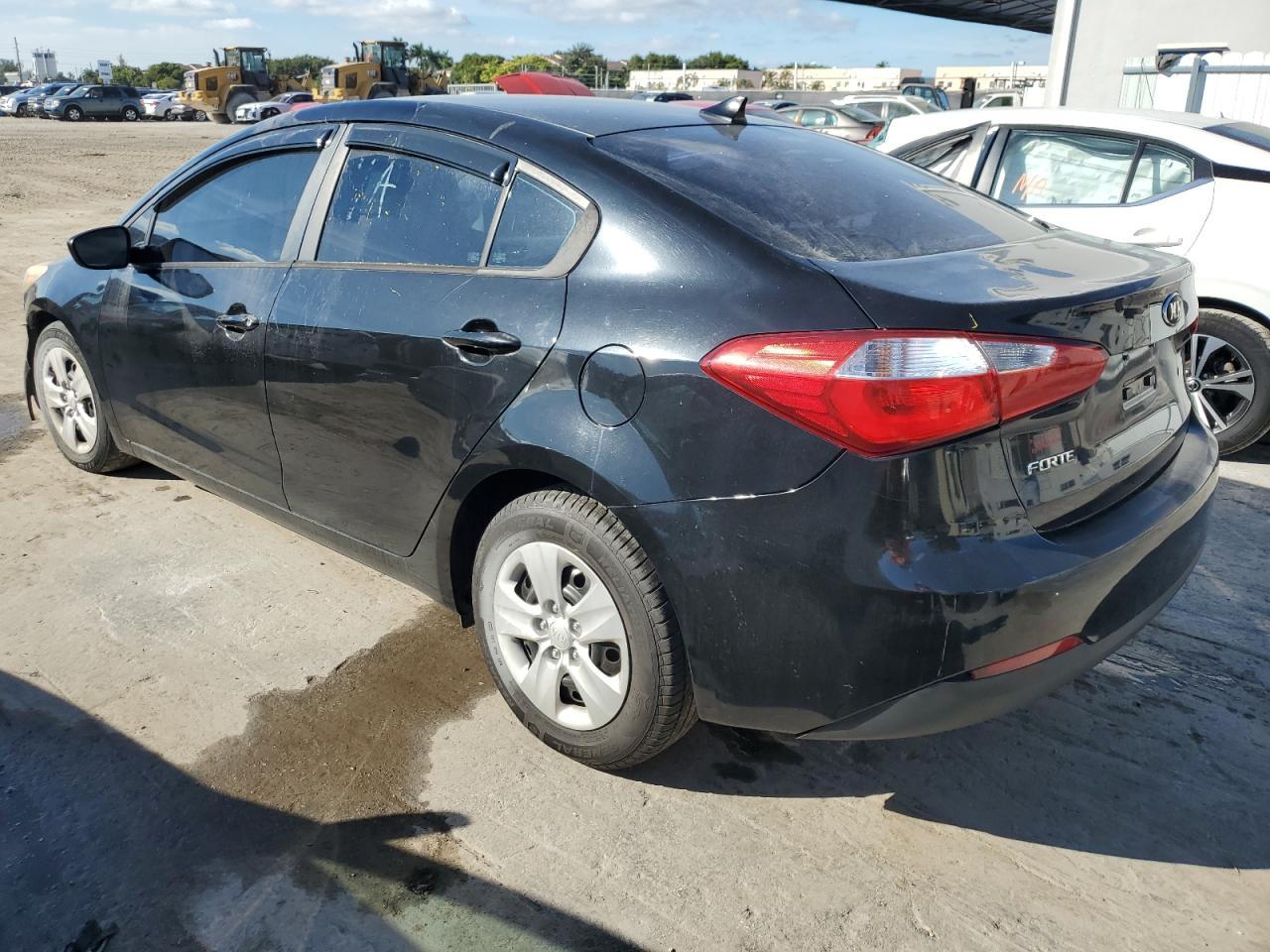 2015 KIA FORTE LX - Фото 2
