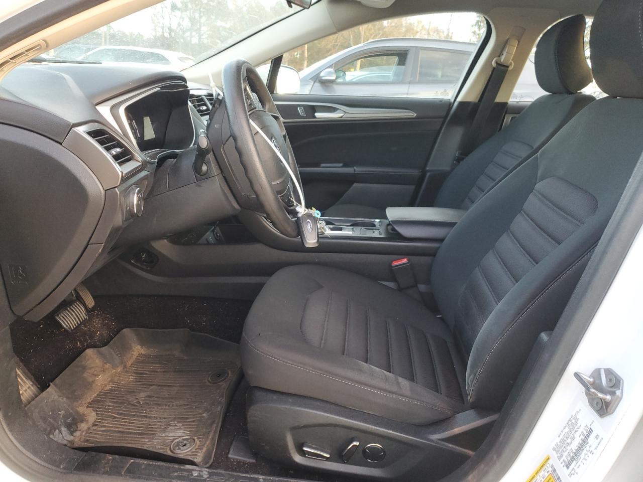 2017 FORD FUSION SE - Фото 7