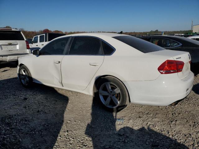 2013 Volkswagen Passat Se - Фото 2