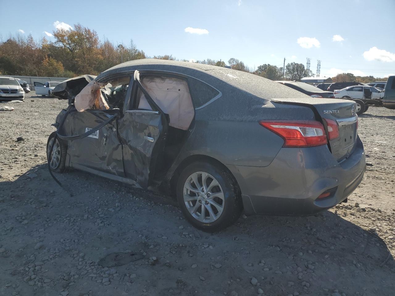 2018 NISSAN SENTRA S - Фото 2