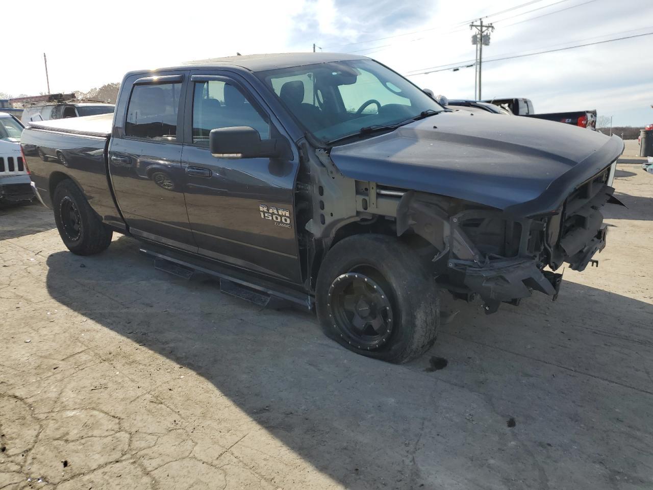 2019 RAM 1500 CLASS - Фото 4