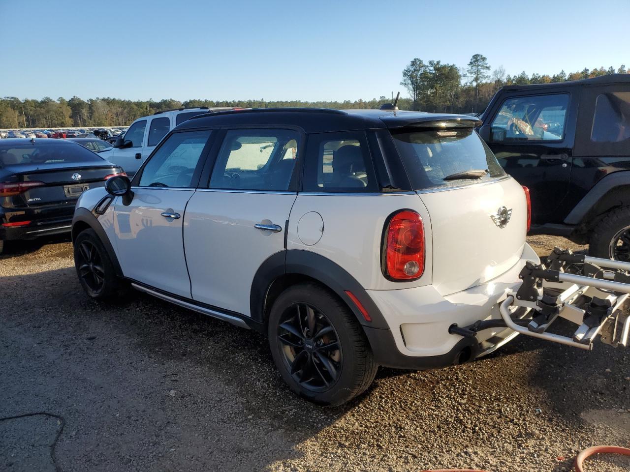 2015 MINI COOPER S C - Image 2