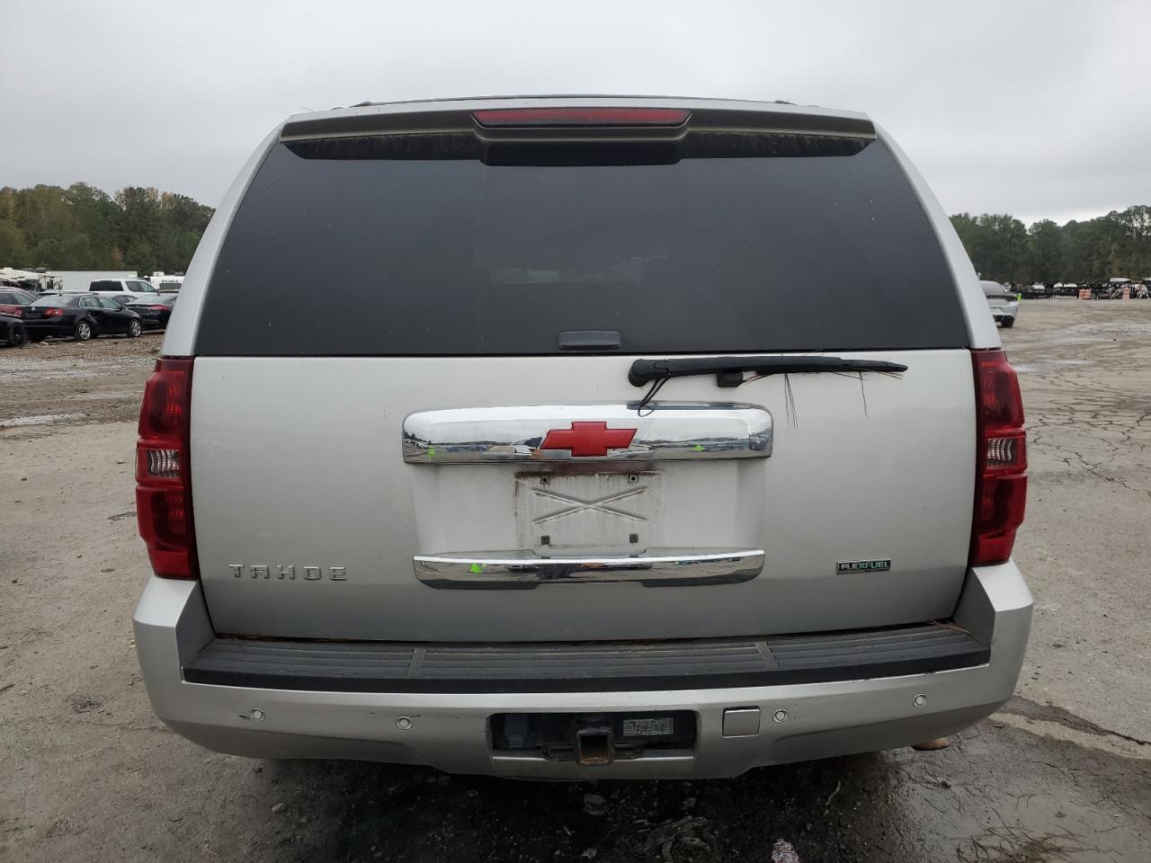 2011 CHEVROLET TAHOE K150 - Image 6