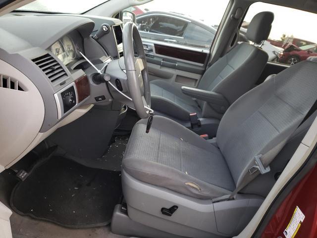 2010 Chrysler Town & Country Touring - Фото 7