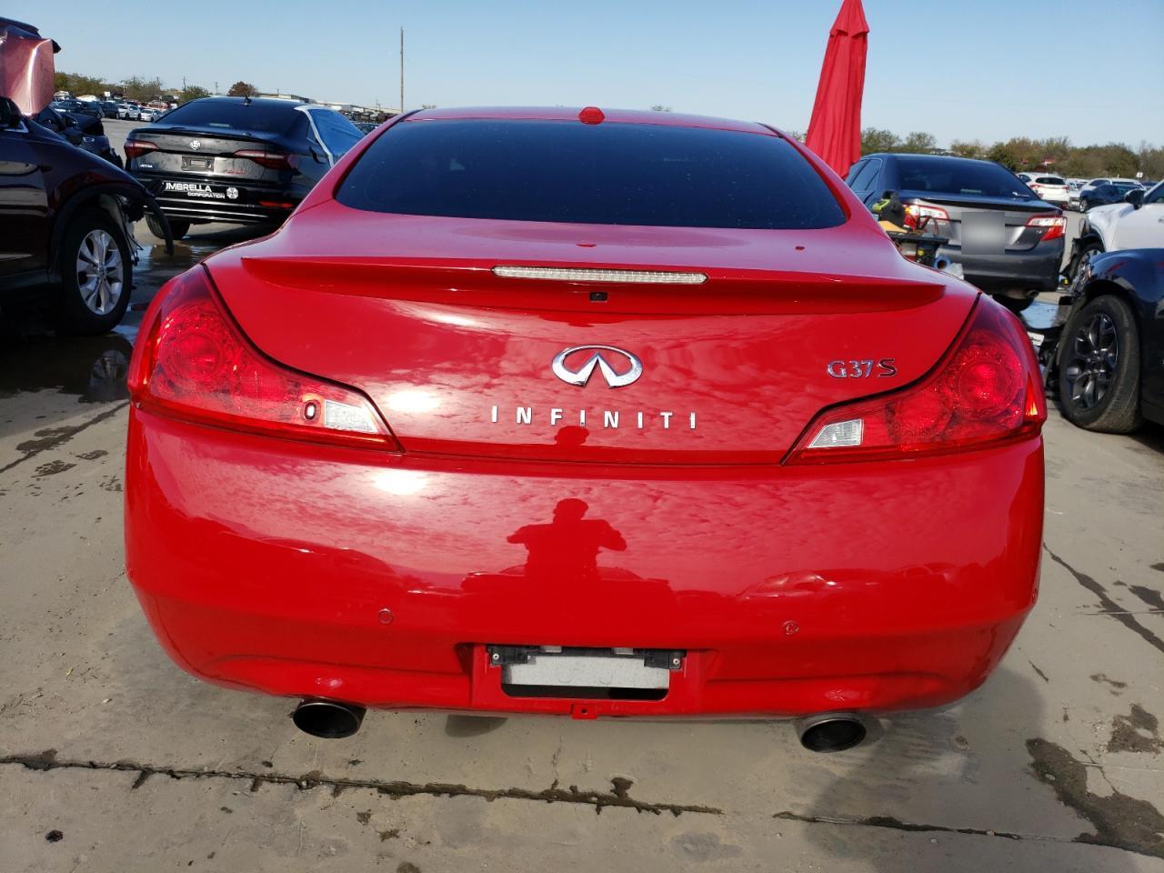 2011 INFINITI G37 BASE - Фото 6