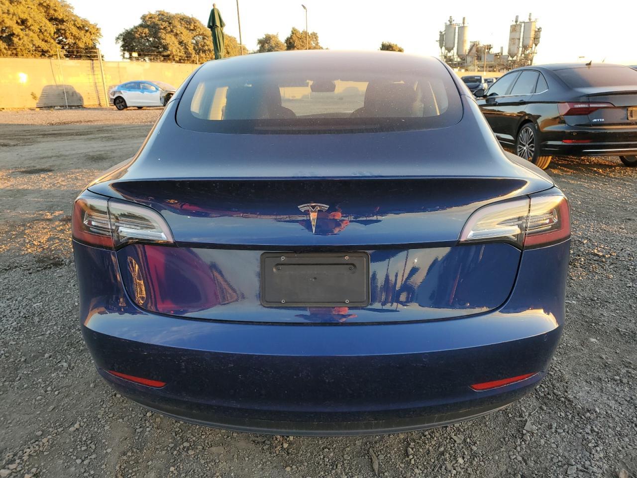 2022 TESLA MODEL 3 - Image 6