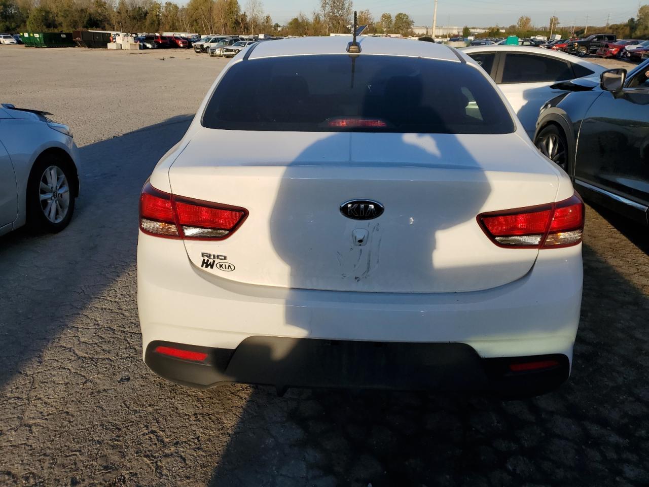 2020 KIA RIO LX - Фото 6
