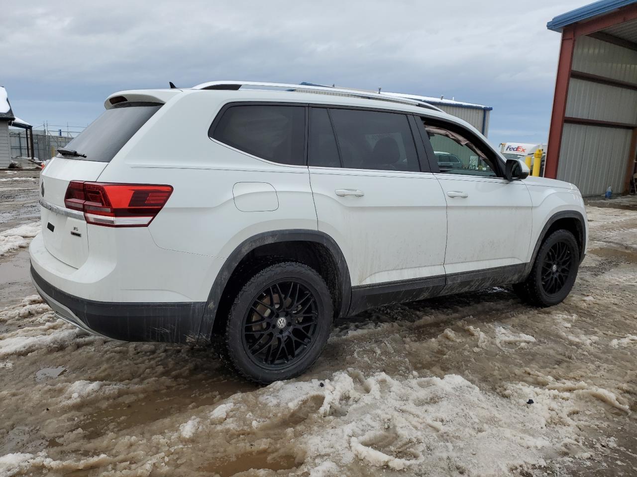 2018 VOLKSWAGEN ATLAS SE - Image 3