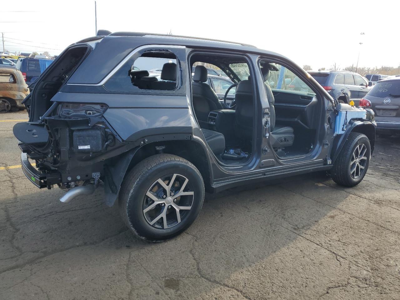 2024 JEEP GRAND CHER - Фото 3