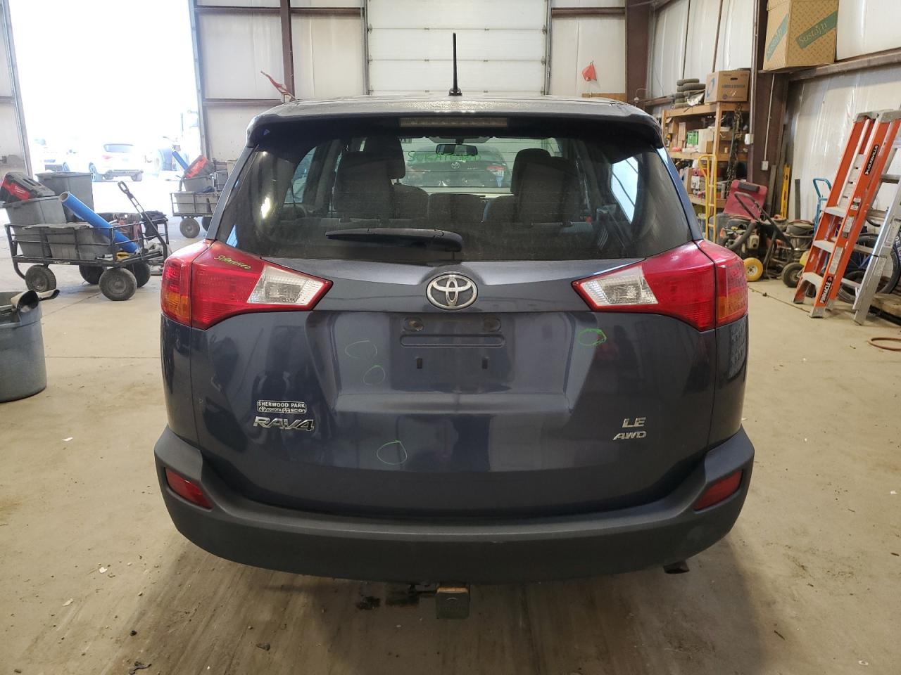 2014 TOYOTA RAV4 LE - Фото 6