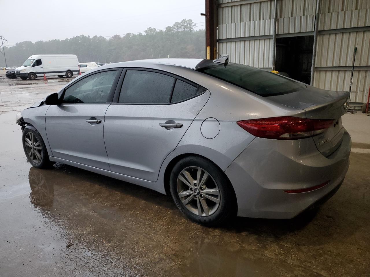 2017 HYUNDAI ELANTRA SE - Image 2