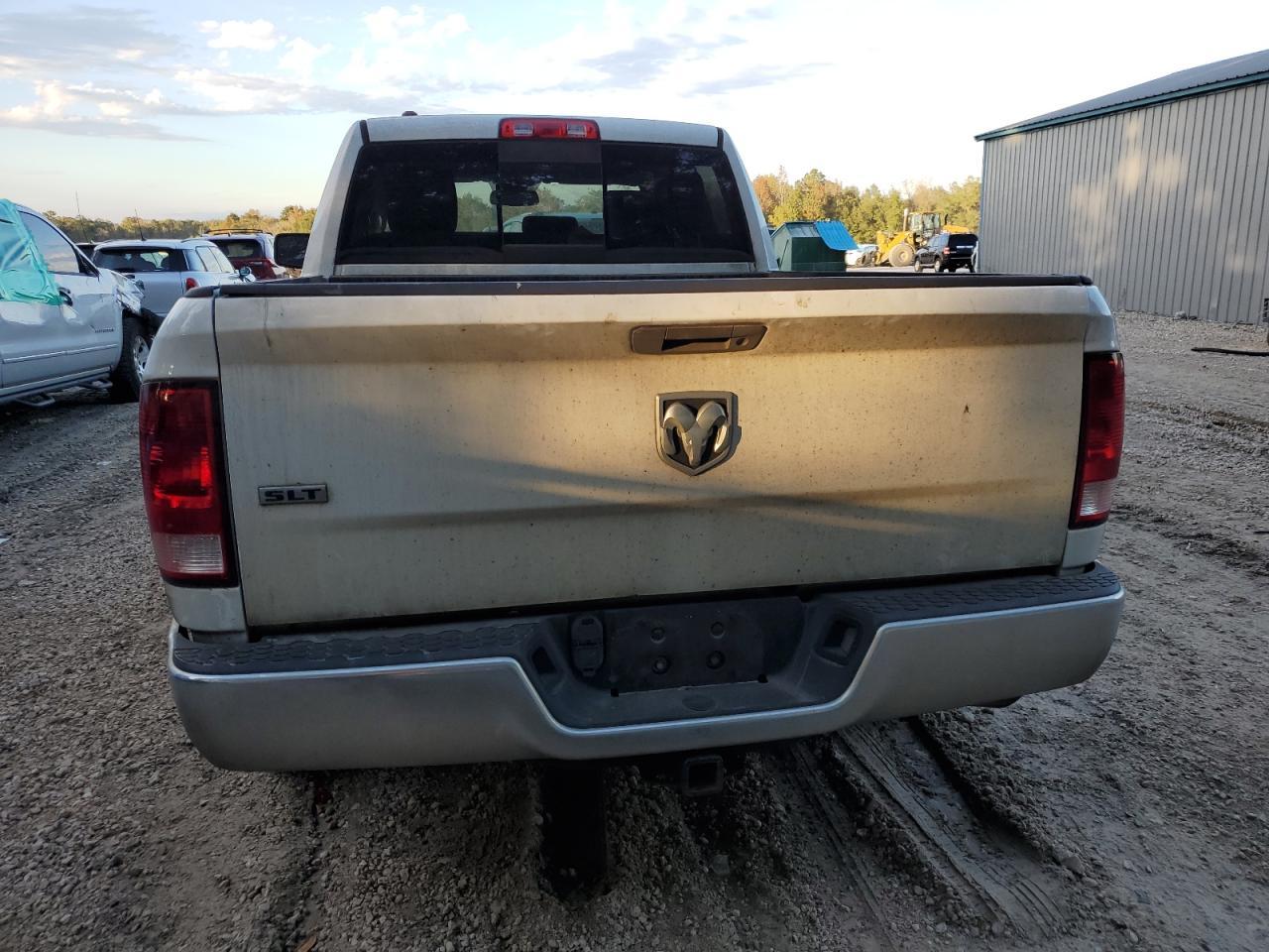 2014 RAM 1500 SLT - Image 6